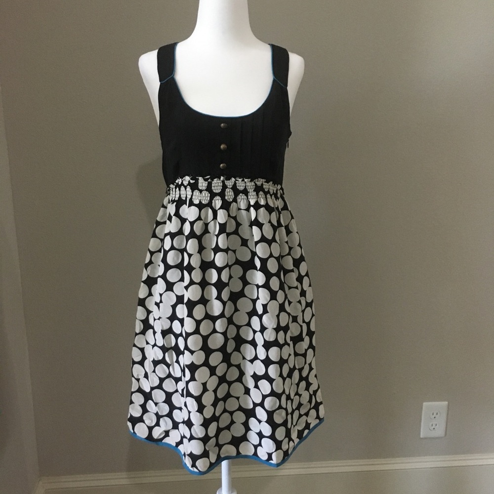 Black/white dot and pleat pin tucked empire dress